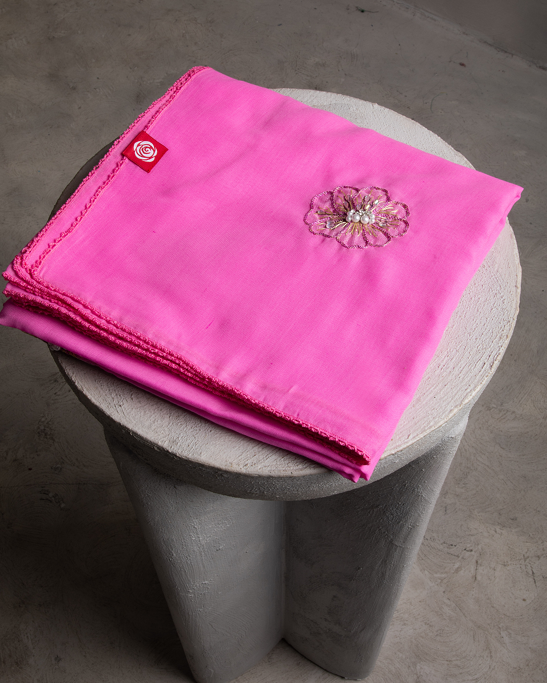 DK6-67 شيلة بيت منثرات عريضة - قطن ويل