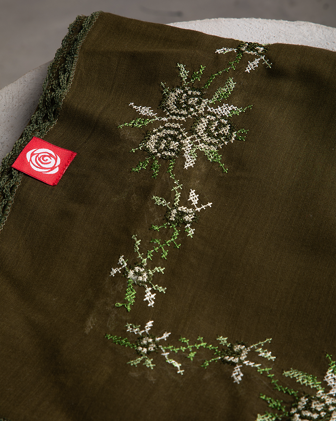 RZ6-27 شيل بيت عريضة جوري روز