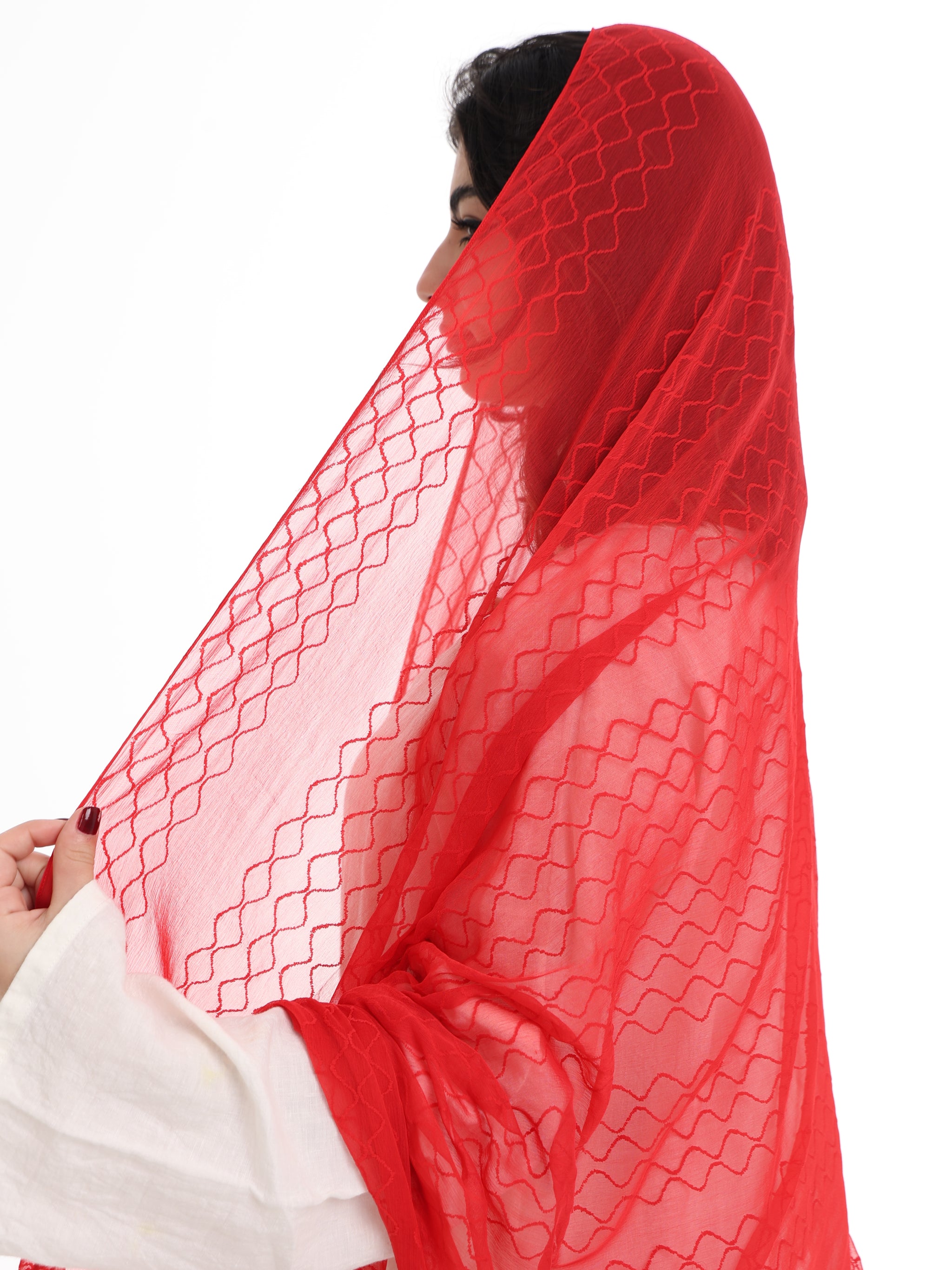 WG1_01 شيله مطرزة حمراء عريضة