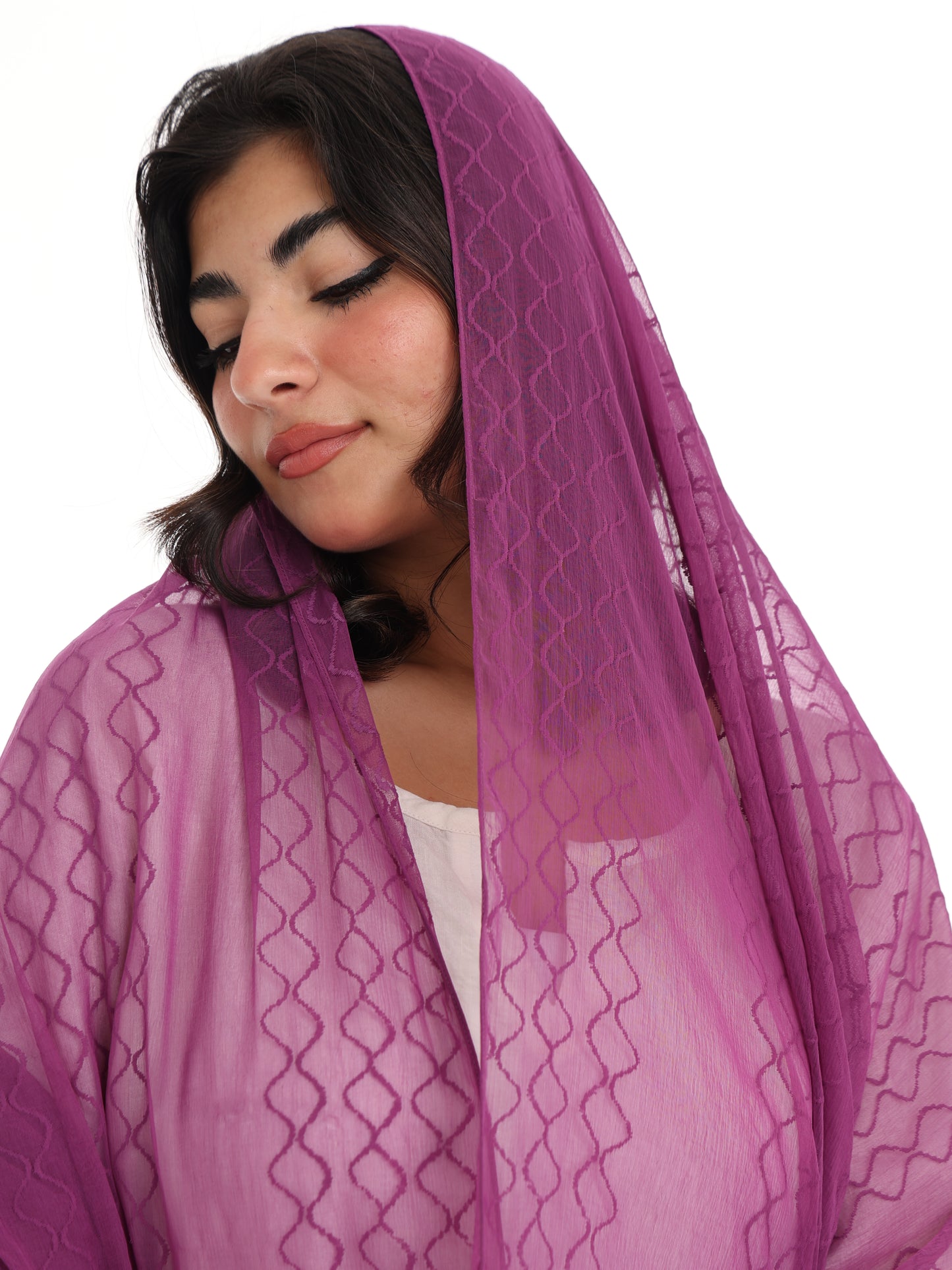 WG1_03 شيله مطرزة بنفسجية عريضة