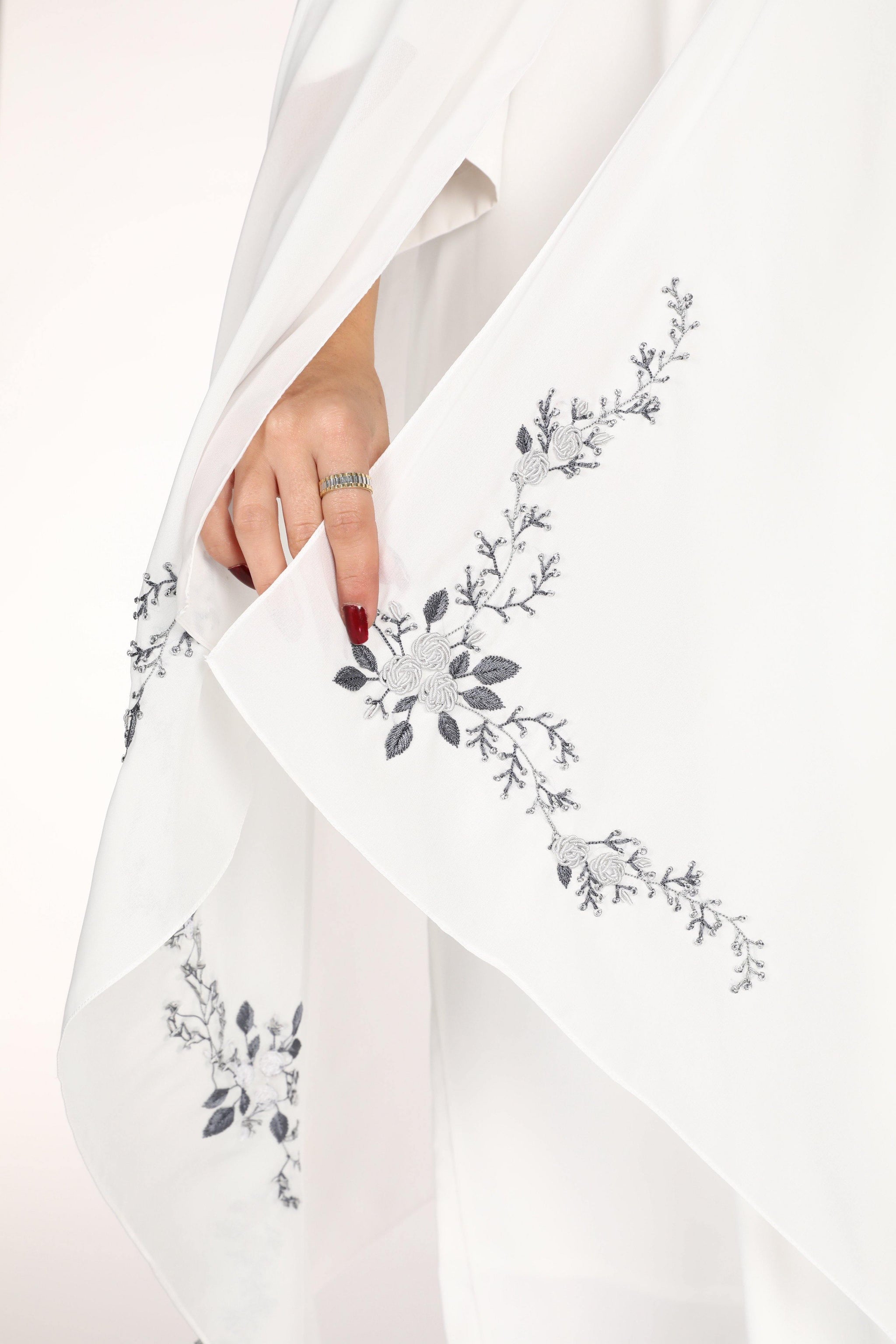 TC1-01 شيلة وصايف ثلجية - Shailah.ae شيلة