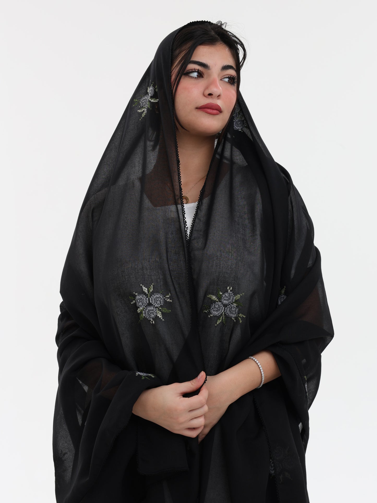 RM1-03 شيلة بيت عريضة جوري روز منثرات