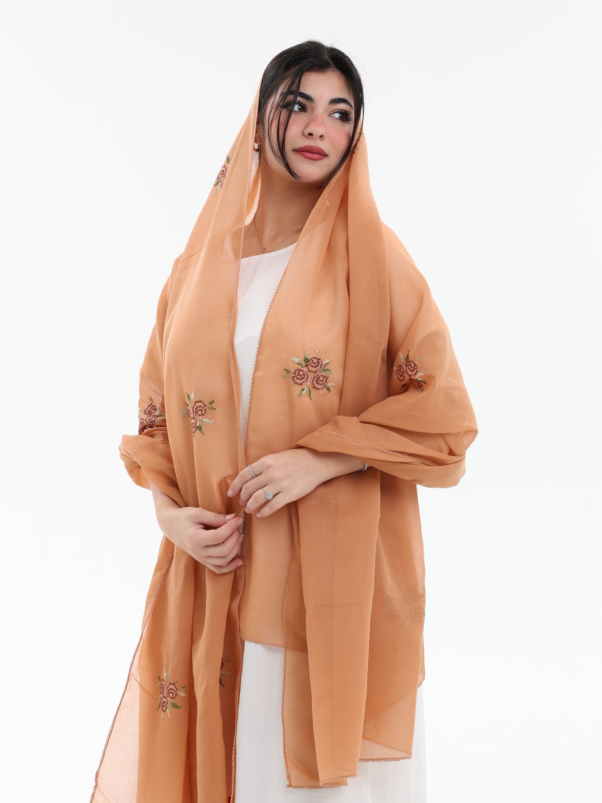 RM1-04 شيلة بيت عريضة جوري روز منثرات