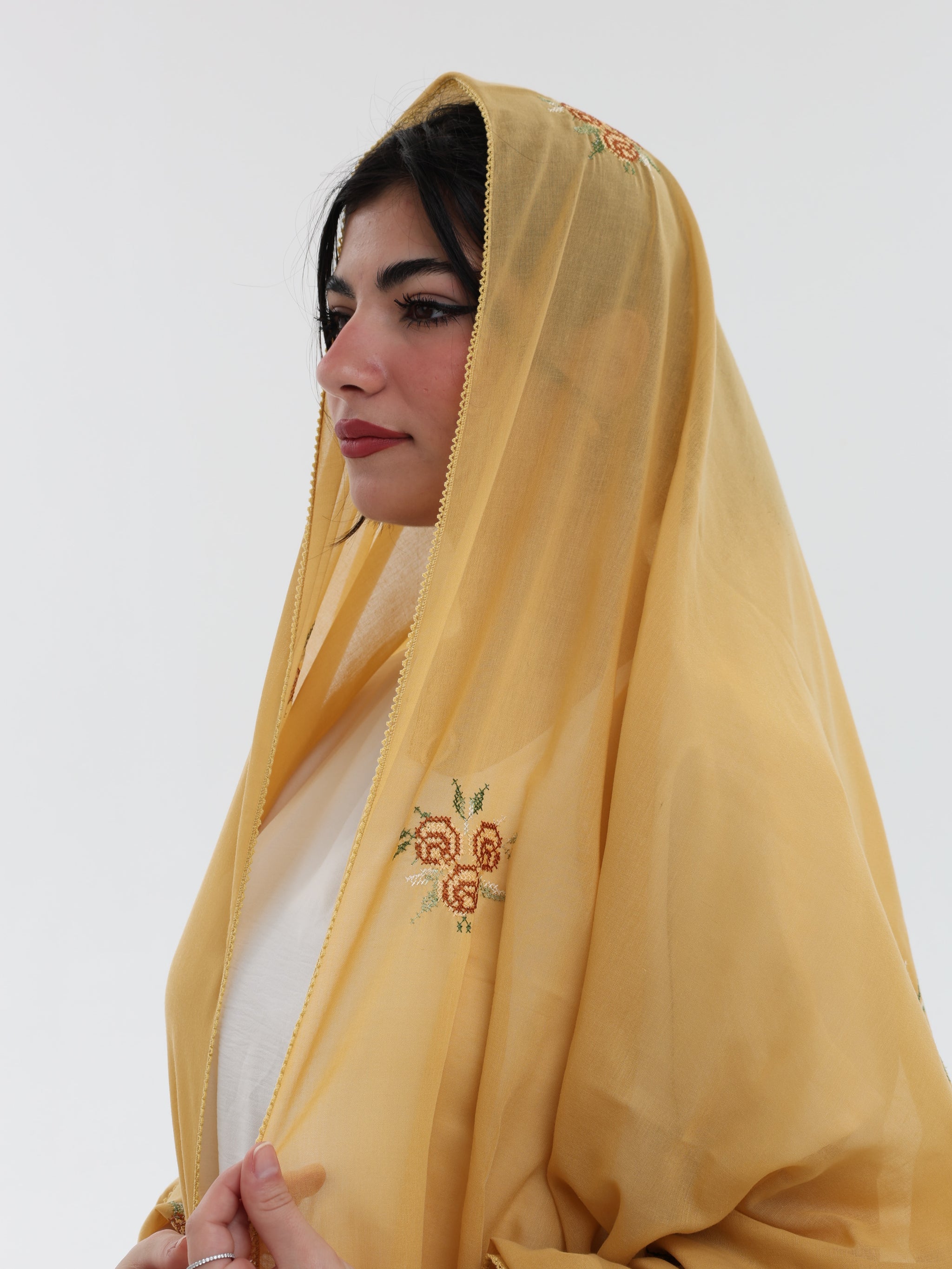 RM1-05 شيلة بيت عريضة جوري روز منثرات