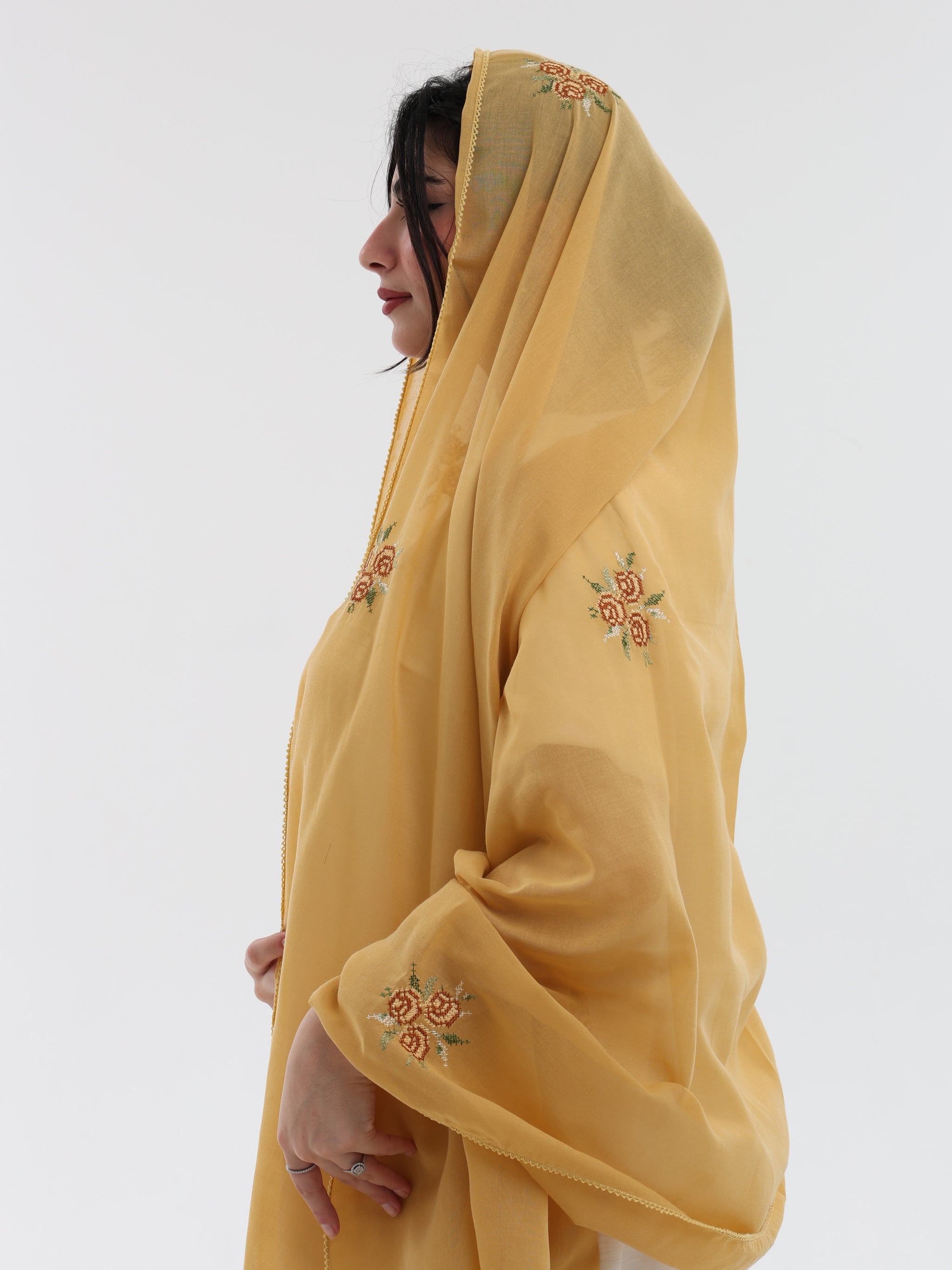 RM1-05 شيلة بيت عريضة جوري روز منثرات