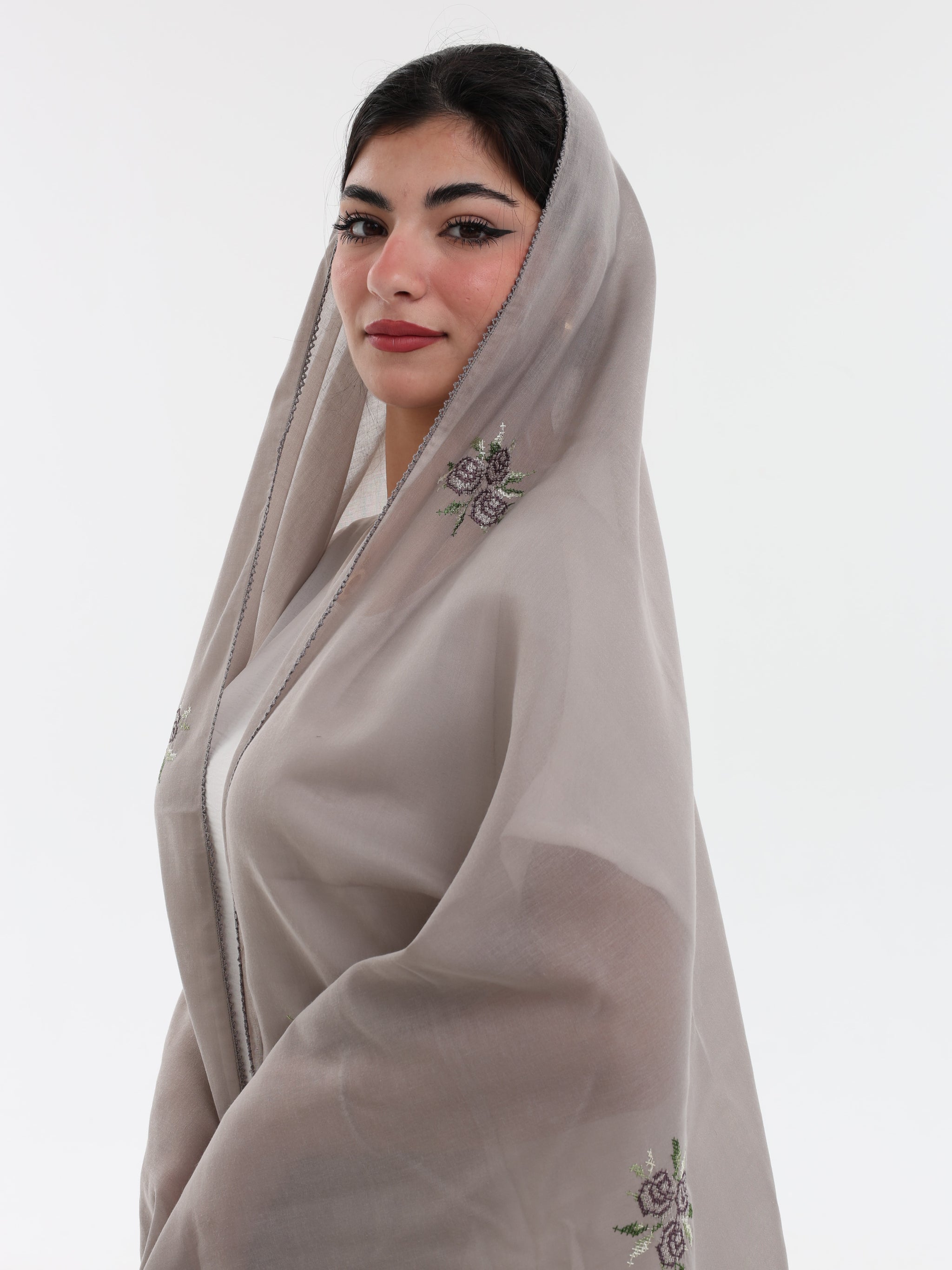 RM1-09 شيلة بيت عريضة جوري روز منثرات