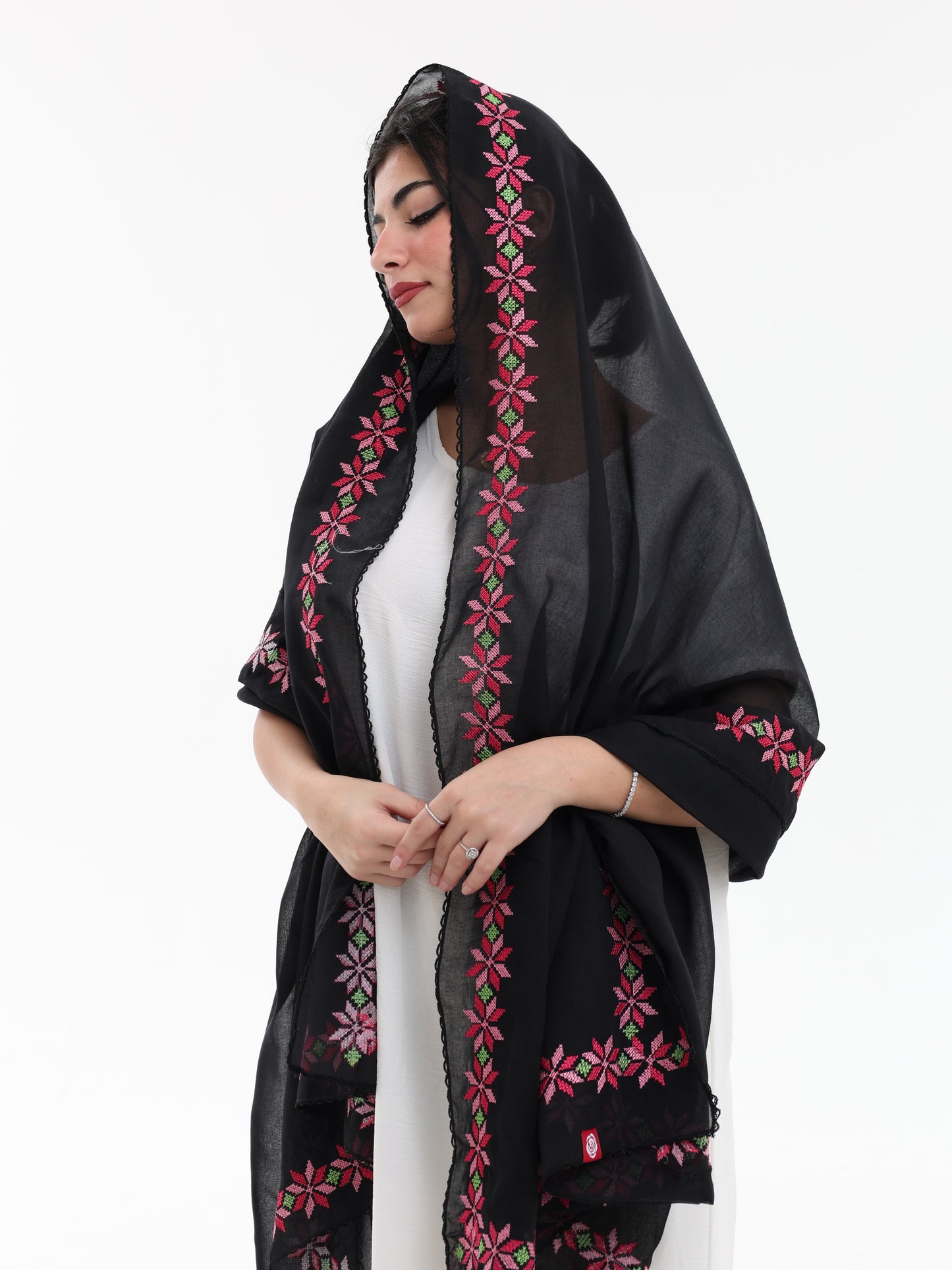 RB1-01 Jouri Rose Embroidered Home Hijab