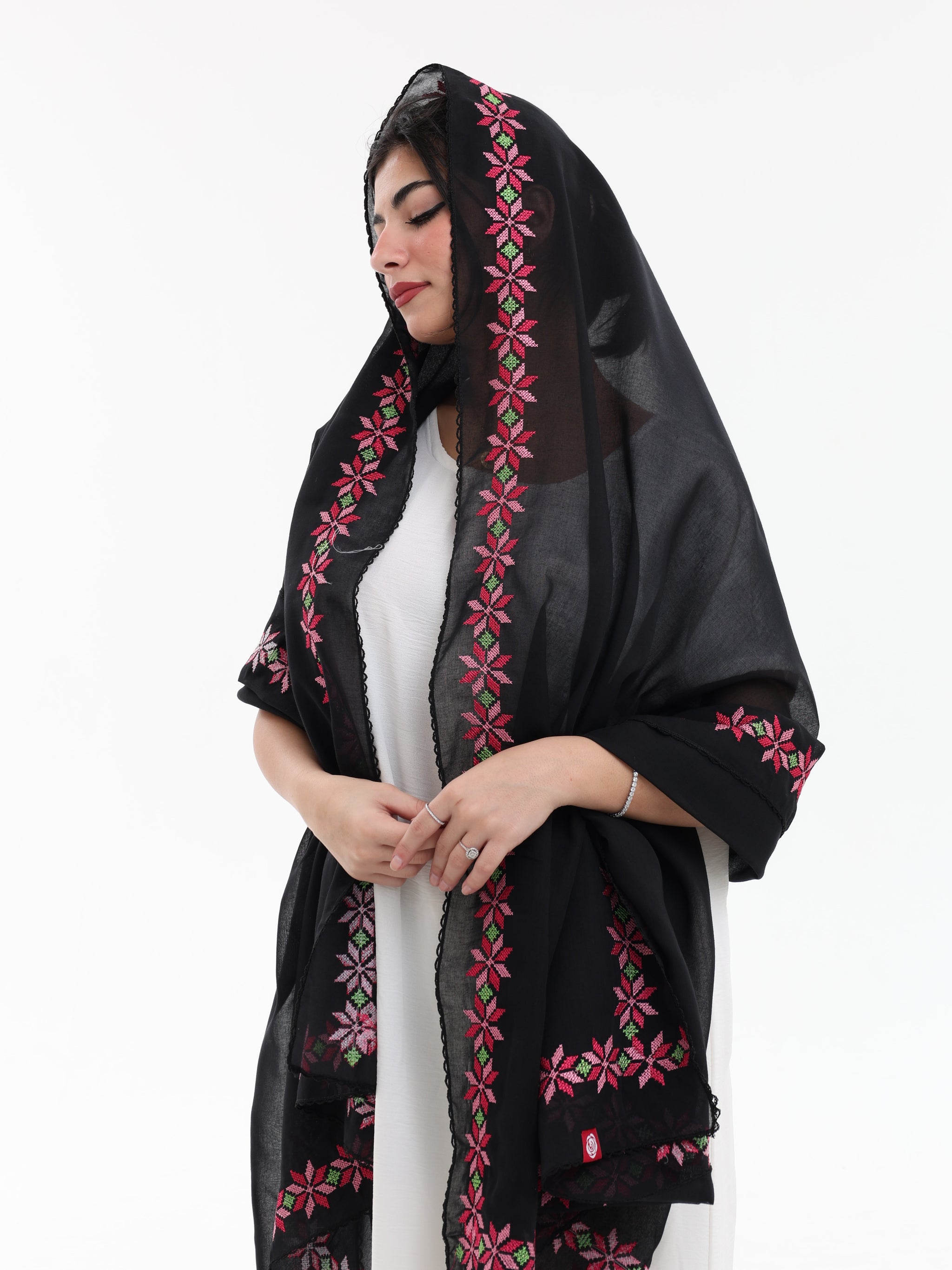 RB1-01 Jouri Rose Embroidered Home Hijab