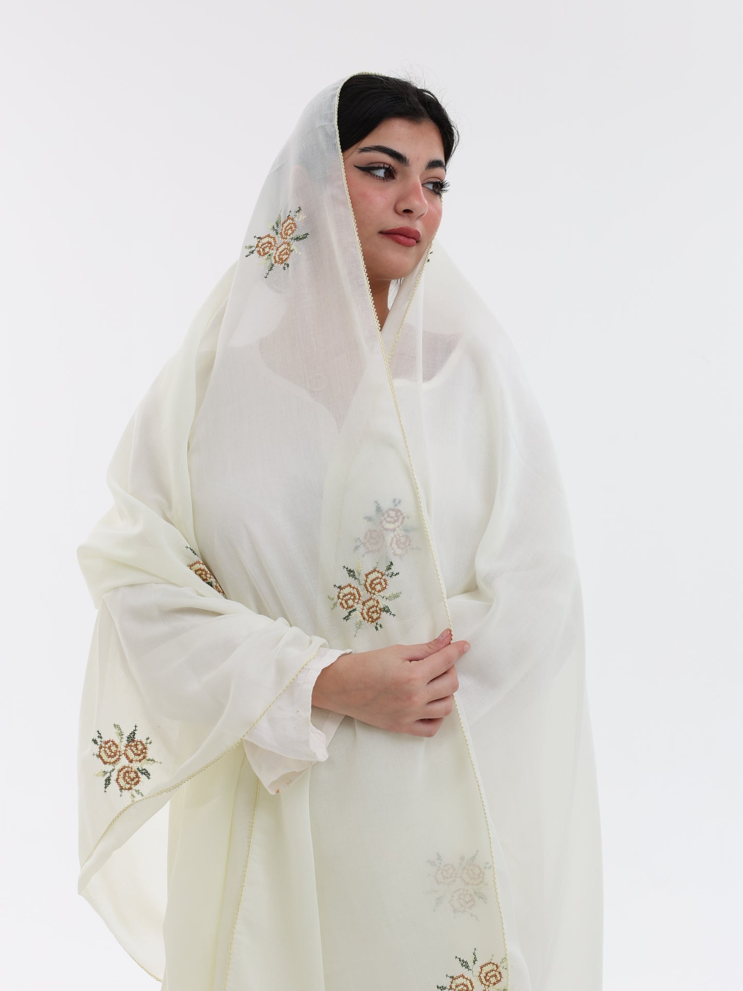 RM1-15 شيلة بيت عريضة جوري روز منثرات