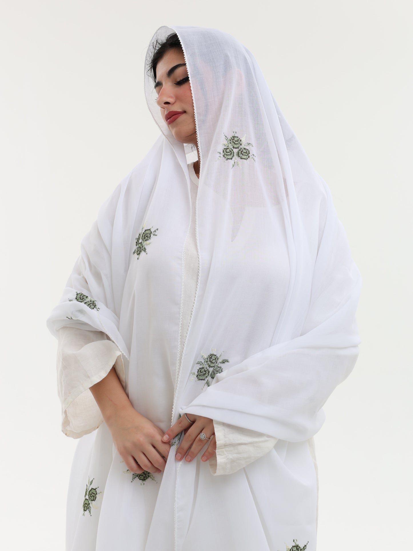 RM1-18 شيلة بيت عريضة جوري روز منثرات