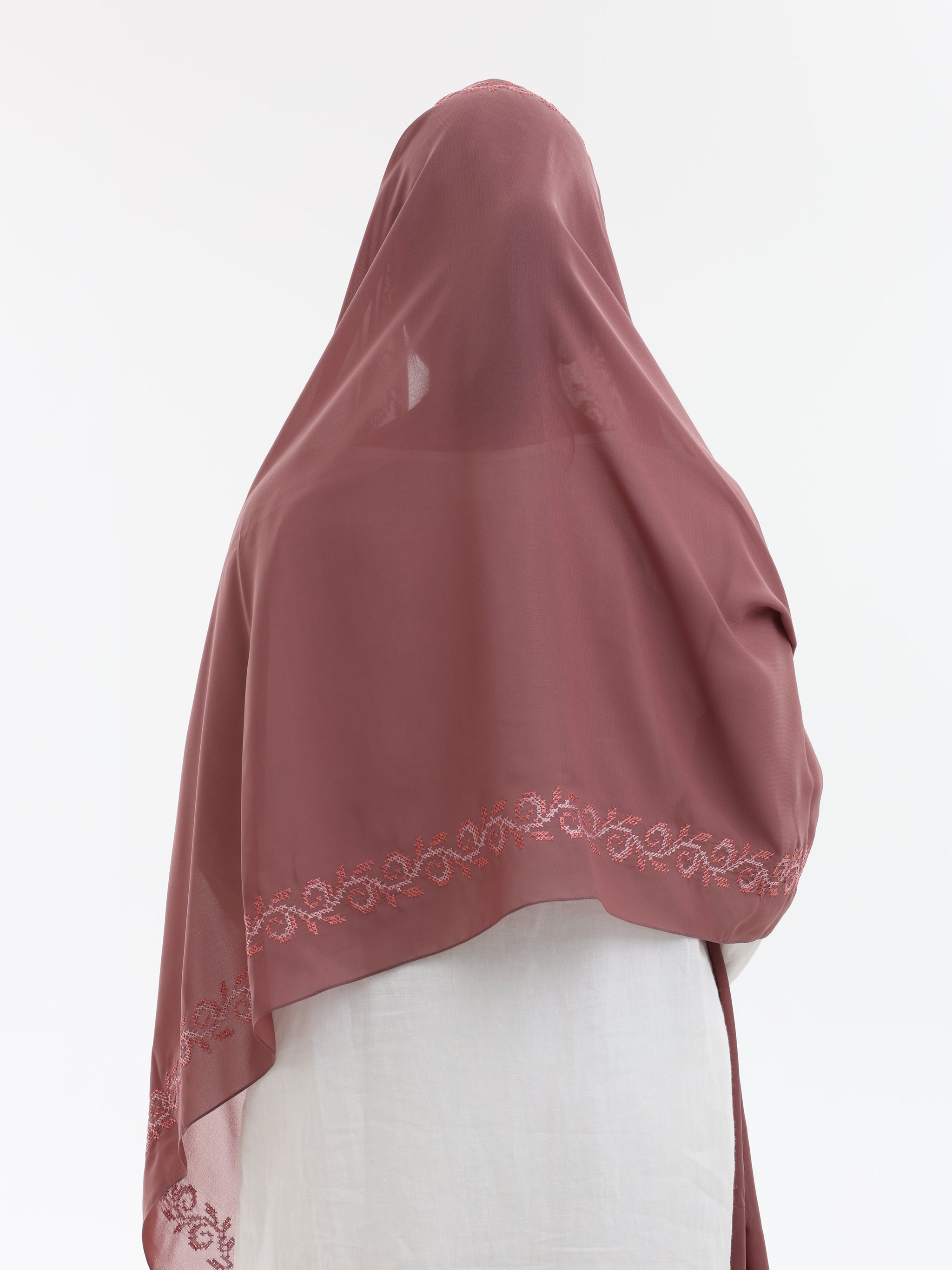 DL1-10 شيل بيت عريضة مطرزة