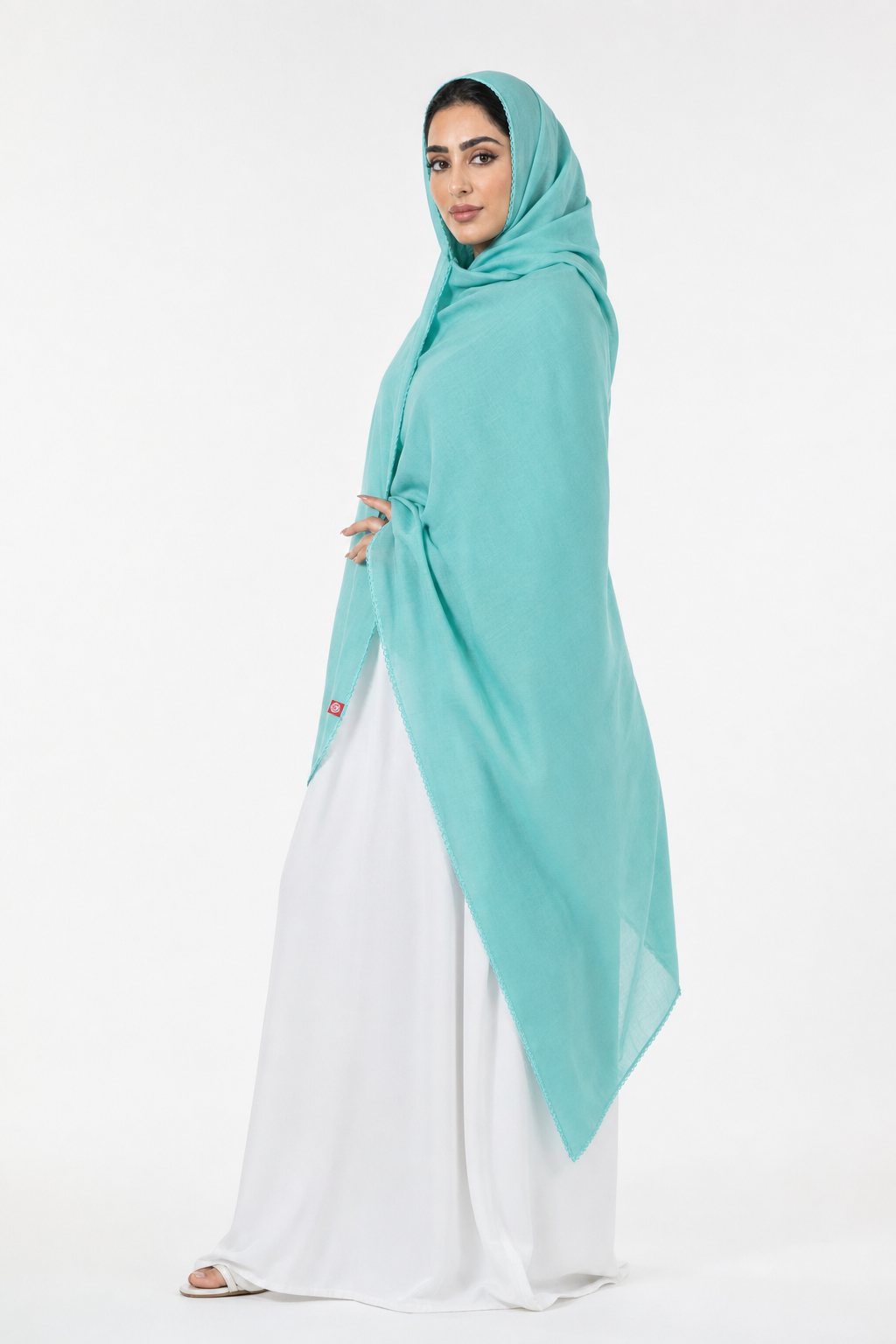 AI-MODEL-RENDER SD6-239 — صورة توضيحية للشكل عند اللبس