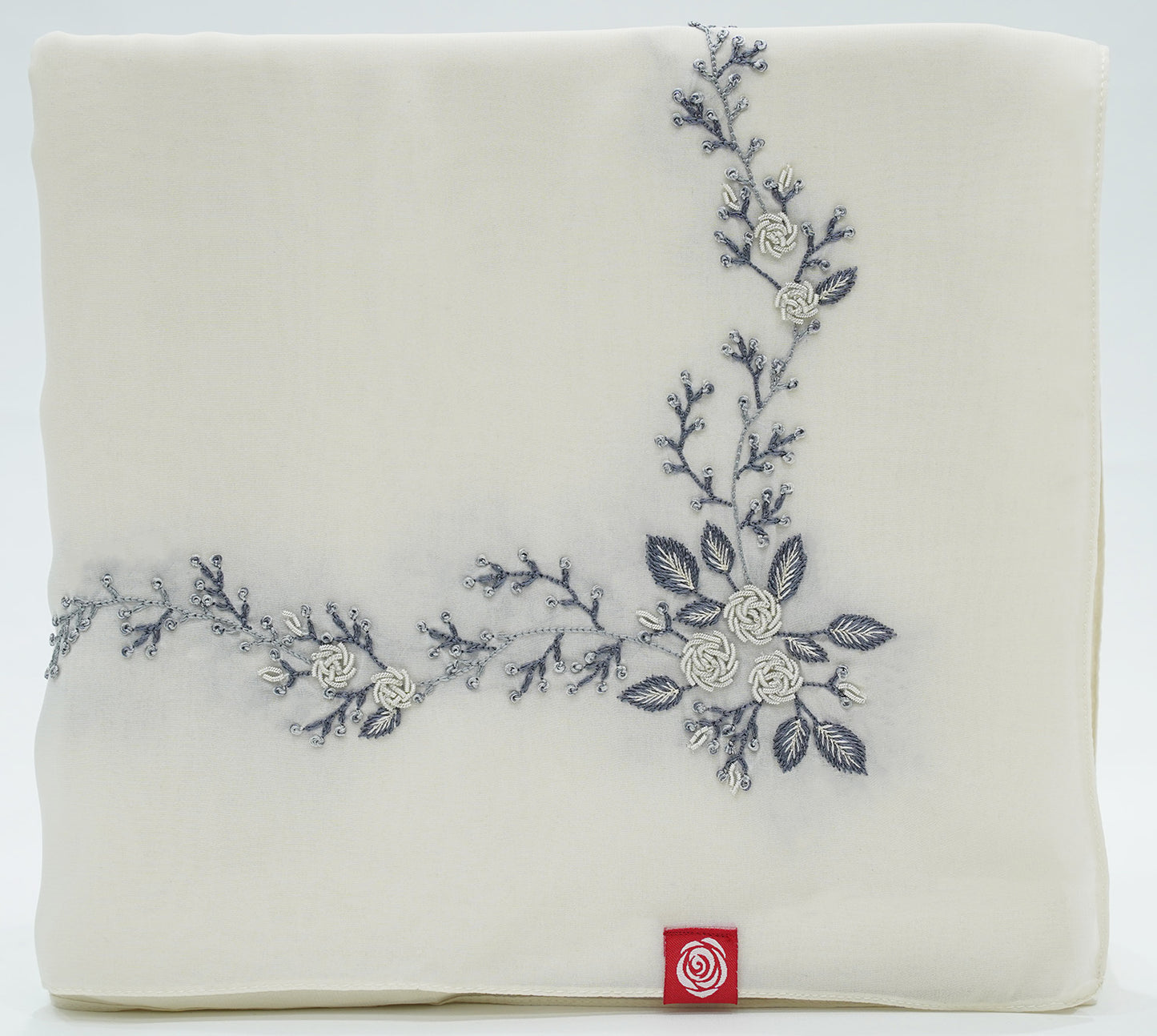 TC1-02 شيلة مناسبات عريضة حجاب وصايف أوف وايت