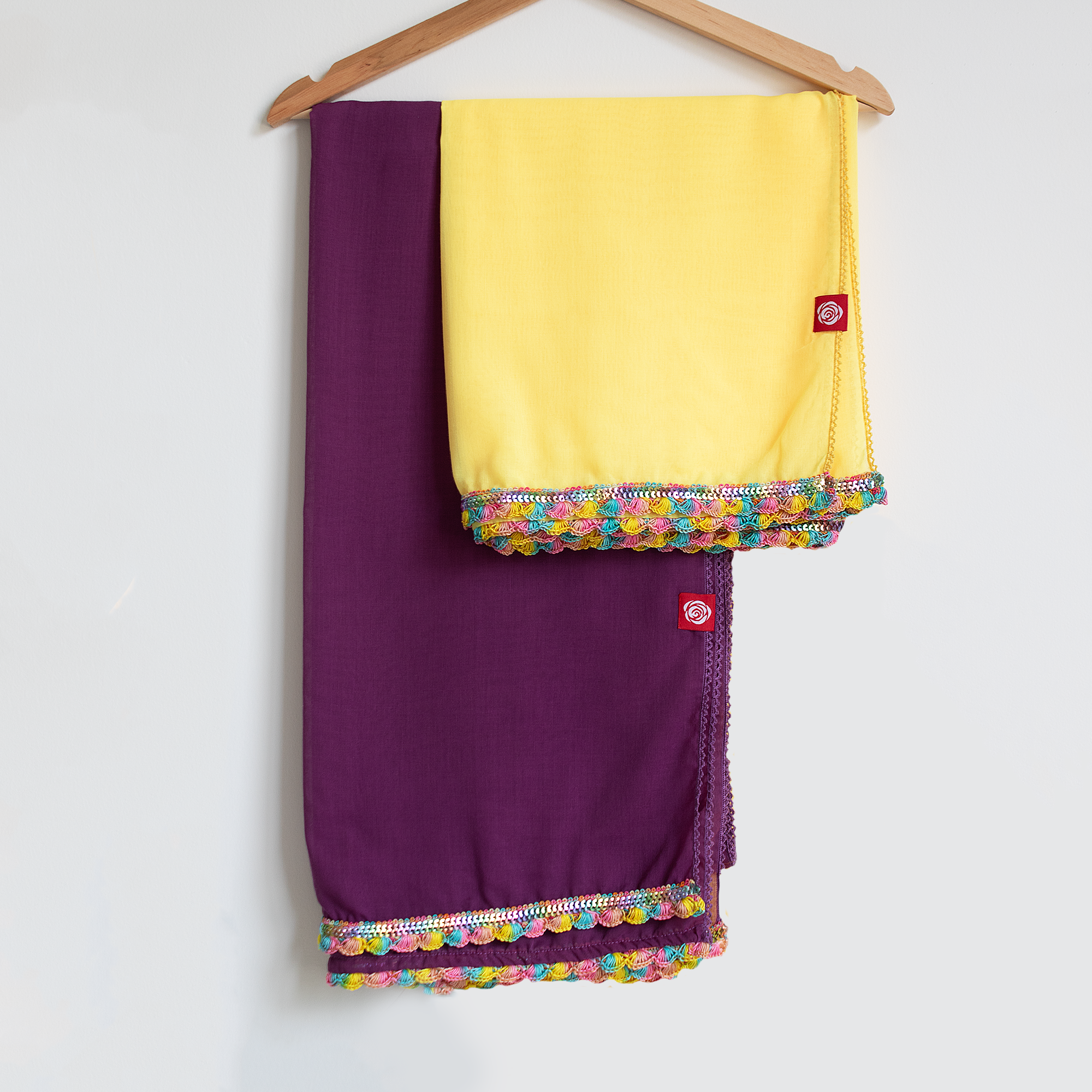 KR-05 KR-06 شيلة مطرزة بالكروشيه على طرفين قطن ويل عريضة