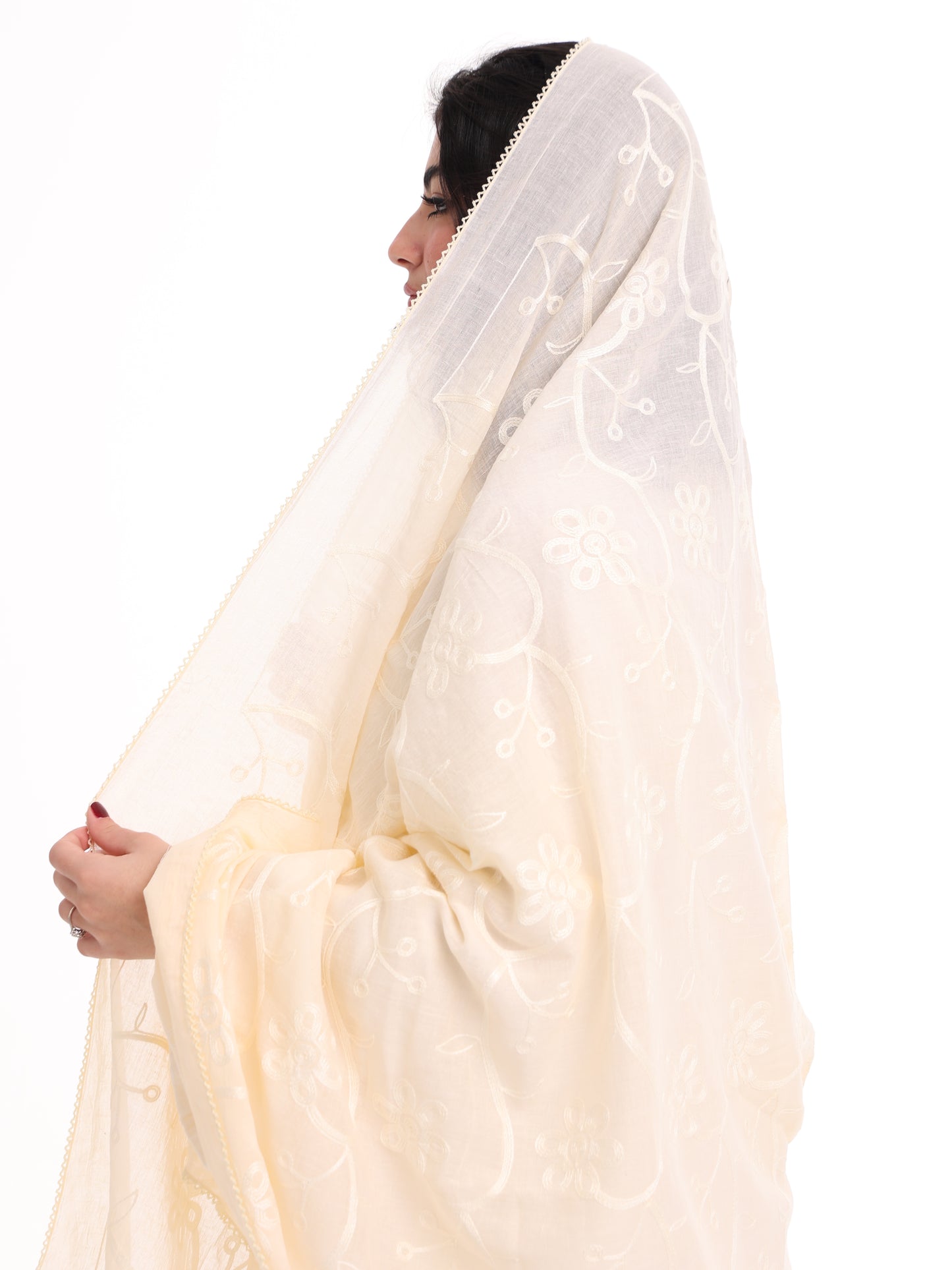 TR1_07 Border Embroidered Home Hijab — Beige