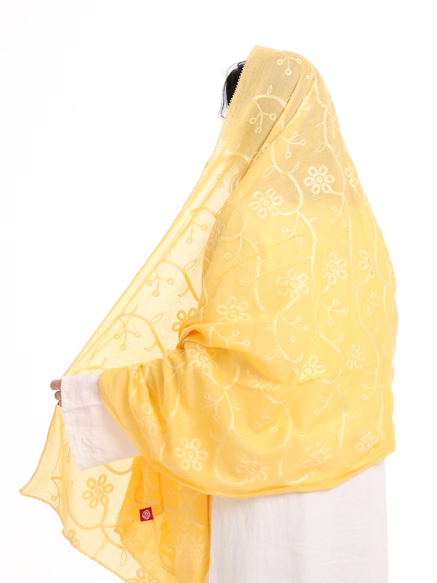 TR1_08 شيله مطرزة صفراء عريضة