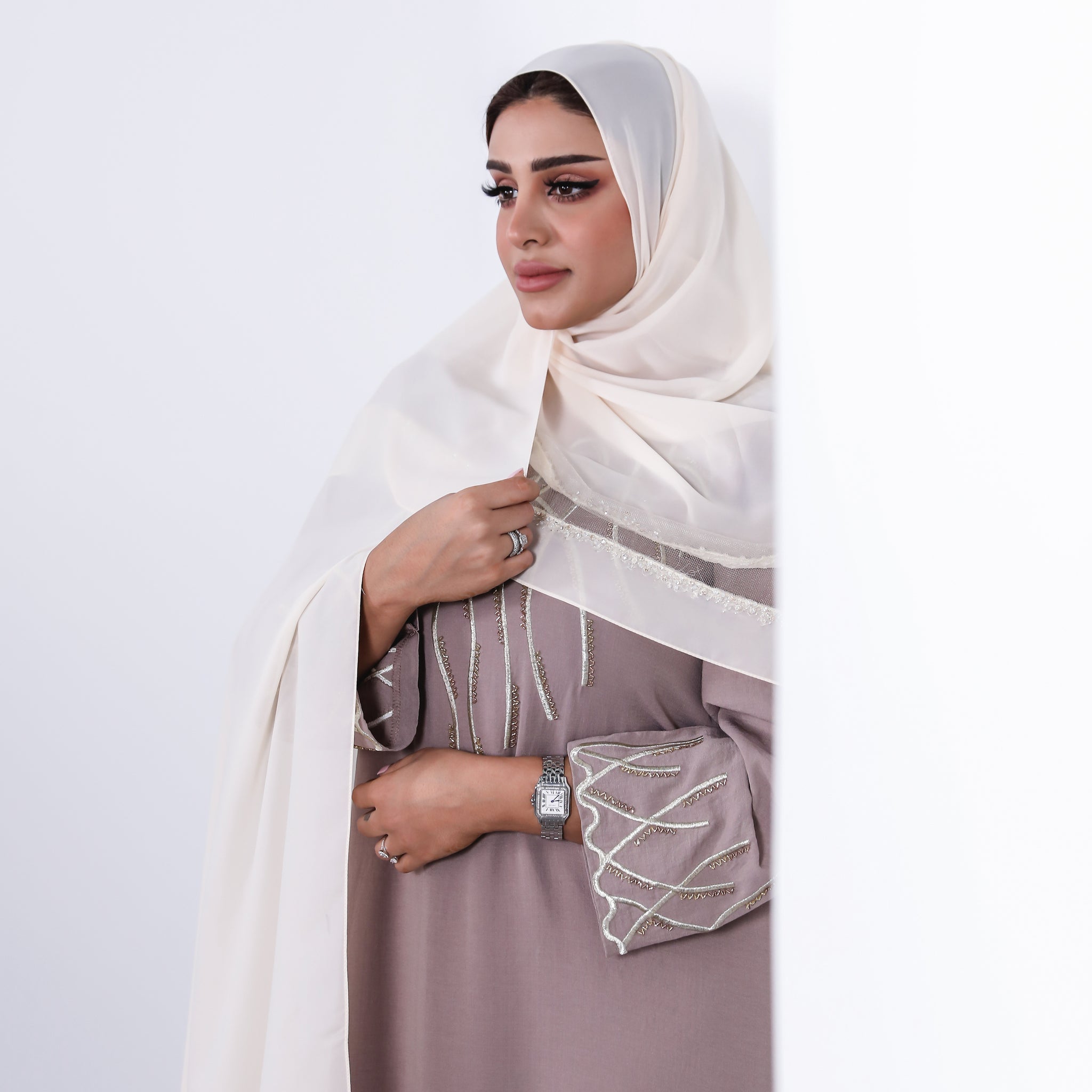 SHQ-05 Luxury Occasion Shaila