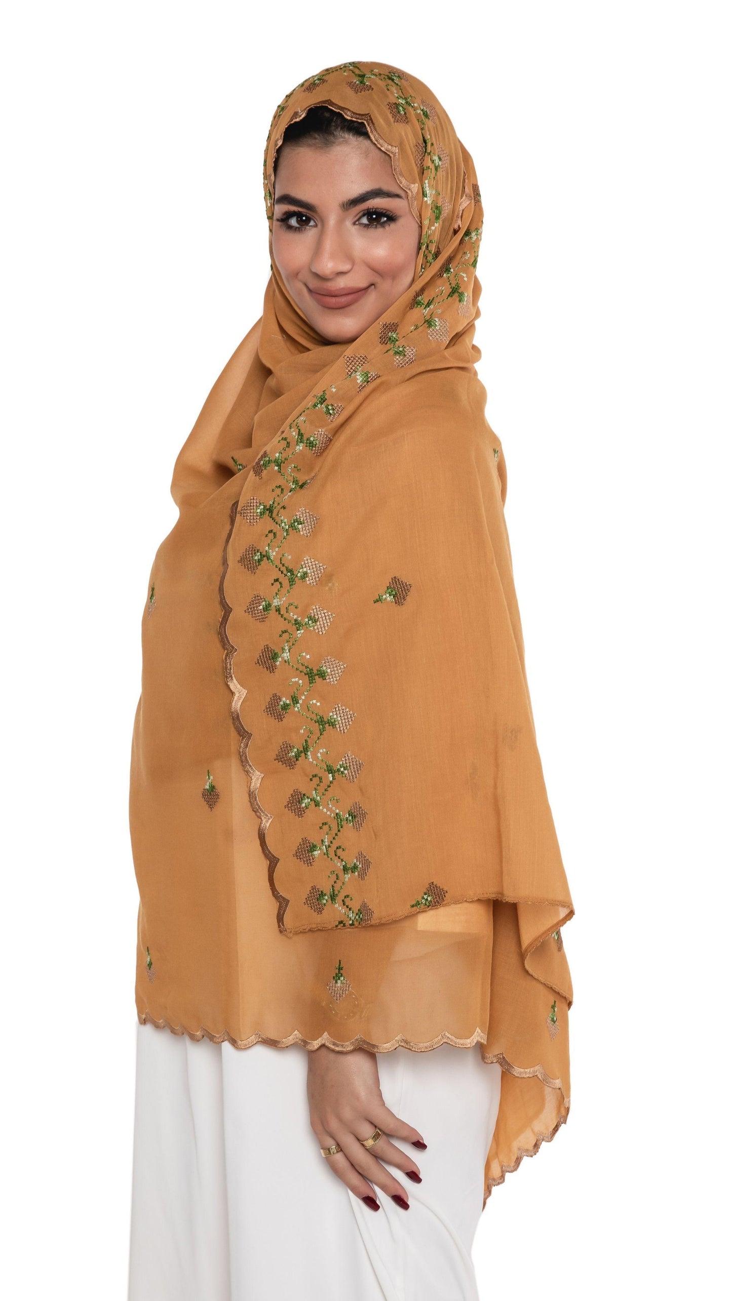 NC1-06 شيلة مطرزة كراميل - Shailah.ae شيلة