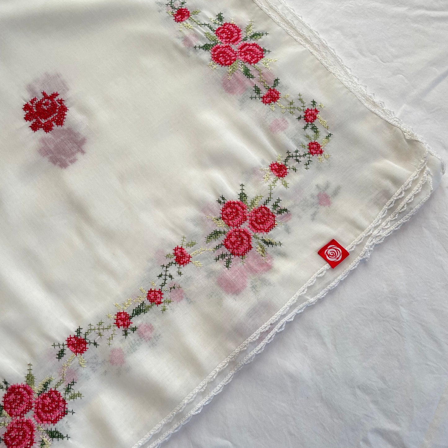 RZ5-02 Jouri Rose Embroidered Home Hijab — Off-White