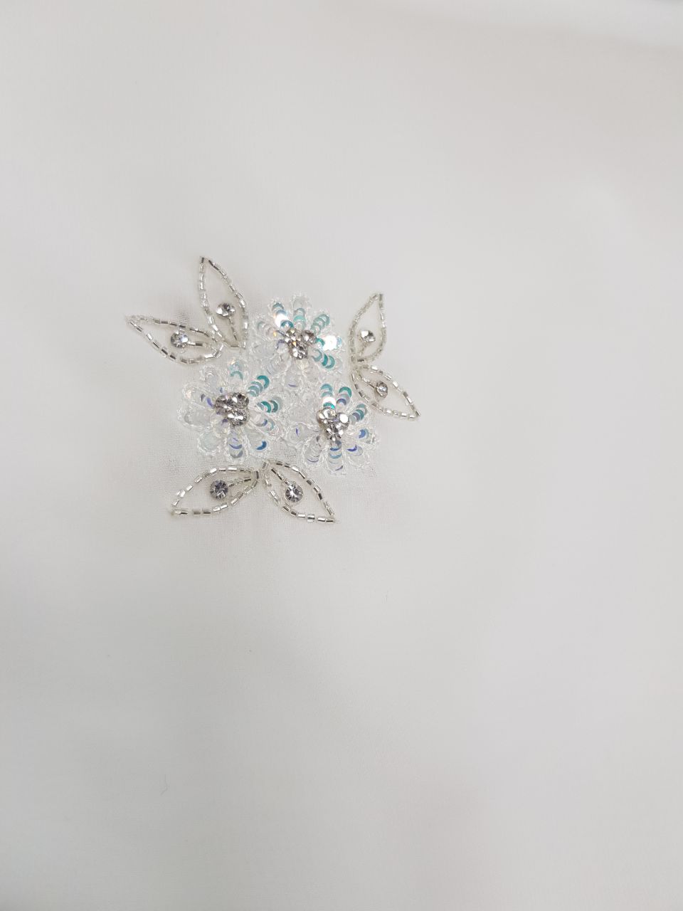 LR-05 شيلة لورا