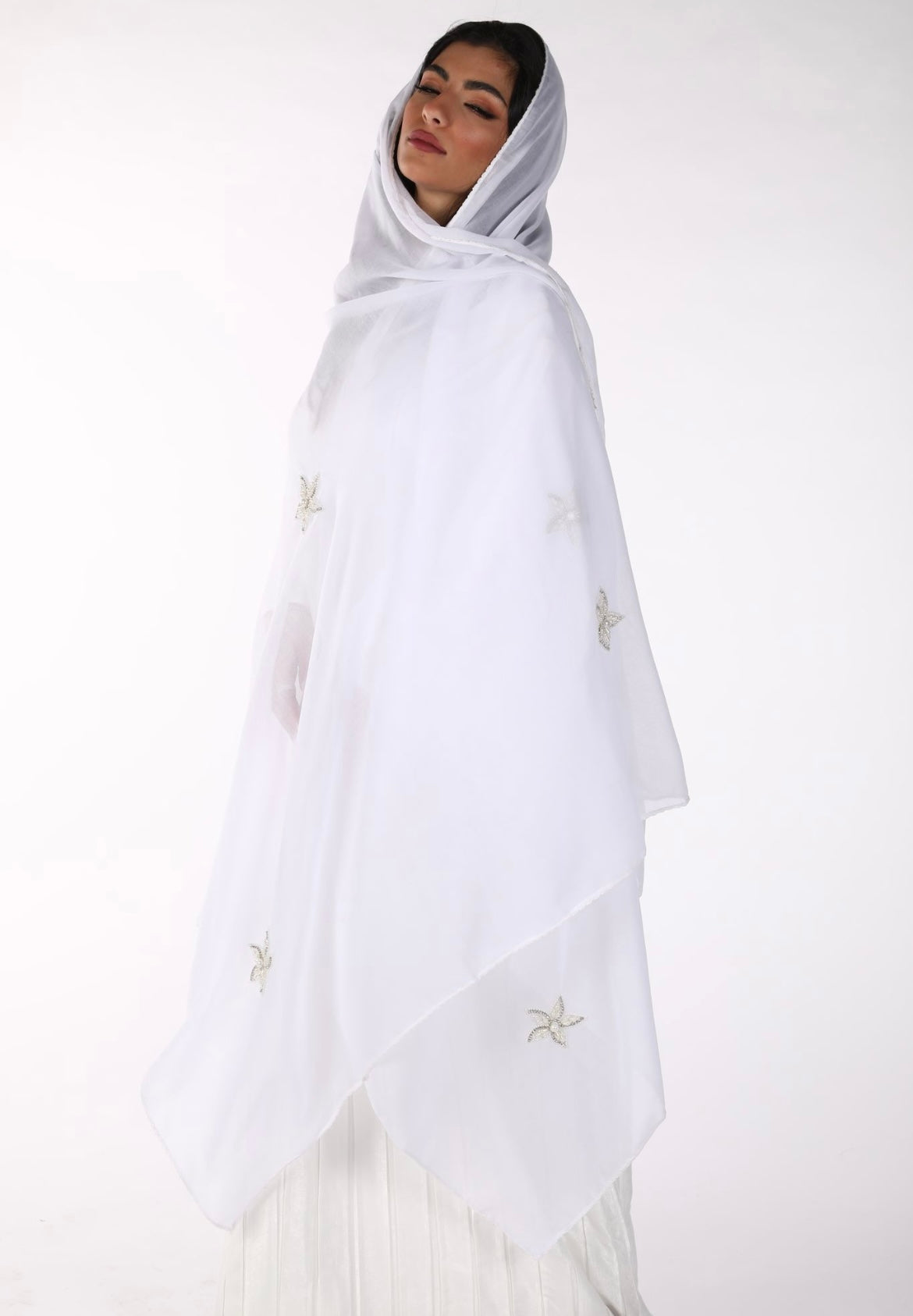 DK1-144 Scattered Beads Home Hijab — White